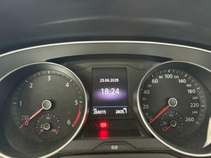 Volkswagen Passat 1.6 tdi VARIANT DSG   - Foto 18