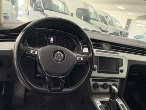 Volkswagen Passat 1.6 tdi VARIANT DSG   - Foto 12