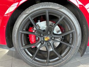 Porsche Taycan GTS 5 plazas GARANTIA AMPLIADA BATERIA 8 AÑOS  - Foto 5