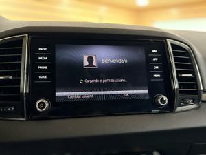 Skoda Karoq 1.5 TSI 110KW (150CV) DSG ACT AMBITION PACK DISEÑO PLUS^PACK MULTIMEDIA M^  - Foto 23