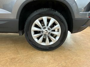 Skoda Karoq 1.5 TSI 110KW (150CV) DSG ACT AMBITION PACK DISEÑO PLUS^PACK MULTIMEDIA M^  - Foto 31