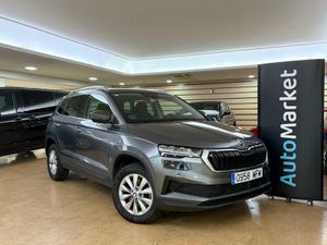 Skoda Karoq 1.5 TSI 110KW (150CV) DSG ACT AMBITION PACK DISEÑO PLUS^PACK MULTIMEDIA M^  - Foto 33
