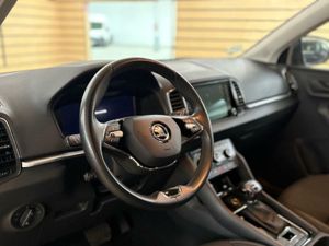 Skoda Karoq 1.5 TSI 110KW (150CV) DSG ACT AMBITION PACK DISEÑO PLUS^PACK MULTIMEDIA M^  - Foto 11