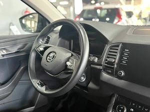 Skoda Karoq 1.5 TSI 110KW (150CV) DSG ACT AMBITION PACK DISEÑO PLUS^PACK MULTIMEDIA M^  - Foto 30