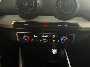 Audi Q2 1.0 TFSI Design LED-Xenon Navi Klima PDC ...   - Foto 15