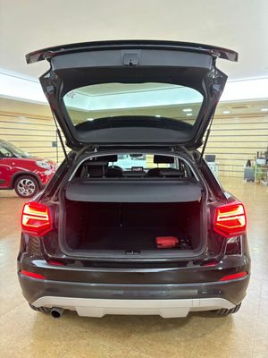 Audi Q2 1.0 TFSI Design LED-Xenon Navi Klima PDC ...   - Foto 36