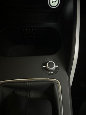 Audi Q2 1.0 TFSI Design LED-Xenon Navi Klima PDC ...   - Foto 42