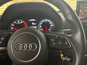 Audi Q2 1.0 TFSI Design LED-Xenon Navi Klima PDC ...   - Foto 35