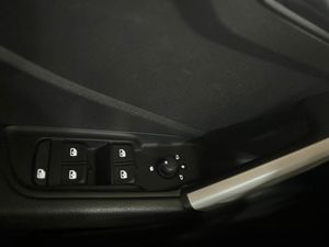 Audi Q2 1.0 TFSI Design LED-Xenon Navi Klima PDC ...   - Foto 24