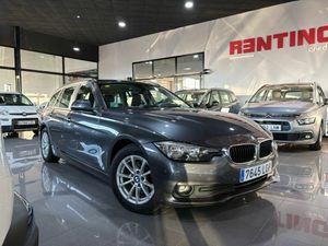 BMW Serie 3 318D TOURING AUT   - Foto 2