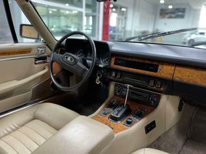 Jaguar XJ S V12   - Foto 26
