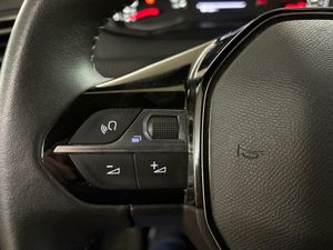 Peugeot 2008 Allure Puretech 100 S&S 6 Vel.   - Foto 28