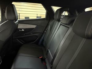 Peugeot 3008 GT	1.2 PURETECH 96KW S&S GT EAT8 GT  - Foto 25