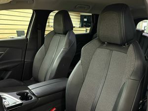 Peugeot 5008 ALLUR	1.2 PURETECH 96KW S&S ALLURE EAT8   - Foto 38