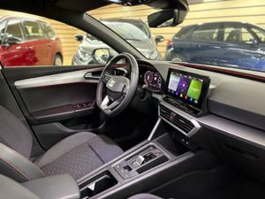Seat Leon FR 1.0 ETSI 81KW DSG-7 S&S FR 25 ANIV 1.0 ETSI 81KW DSG-7 S&S FR 25 ANIV  - Foto 25