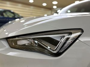 Seat Leon FR 1.0 ETSI 81KW DSG-7 S&S FR 25 ANIV 1.0 ETSI 81KW DSG-7 S&S FR 25 ANIV  - Foto 14