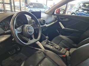 Audi Q2 Audi Q2 1.6 TDi Design Pano Aut. Navi Sport-Leather Klima PDC ... Automático  - Foto 16