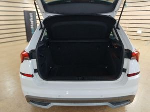 Skoda Kamiq AMBIT	1.0 TSI 81KW (110CV) AMBITION PACK KAMIQ TECHNO PLUS AMBITION^  - Foto 19