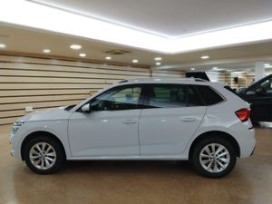 Skoda Kamiq AMBIT	1.0 TSI 81KW (110CV) AMBITION PACK KAMIQ TECHNO PLUS AMBITION^  - Foto 8