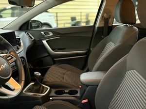 Kia XCeed 1.0 T-GDI BUSINESS 74KW (100CV BLACK PEARL (METALIZADO)	TELA NEGRA  - Foto 12
