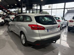 Ford Focus 1.5 tdci 95cv SW  - Foto 5