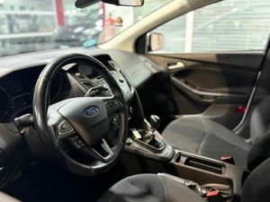 Ford Focus 1.5 tdci 95cv   - Foto 19