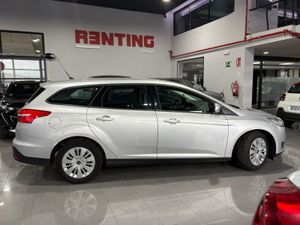 Ford Focus 1.5 tdci 95cv SW  - Foto 3