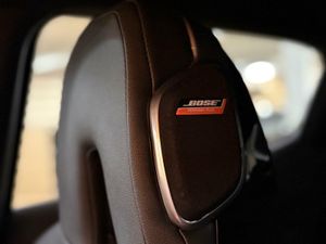 Nissan Juke N-Design con pack BOSE Personal Plus.DIG-T 84 KW (114 CV) DCT 7 VEL. TEKNA Full LED con diseño “Black Line”  - Foto 21