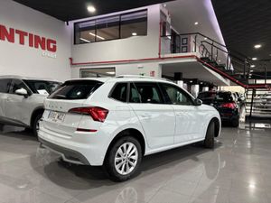 Skoda Kamiq AMBIT	1.0 TSI 81KW (110CV) AMBITION PACK KAMIQ TECHNO PLUS AMBITION^  - Foto 4