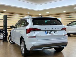 Skoda Kamiq AMBIT	1.0 TSI 81KW (110CV) AMBITION PACK KAMIQ TECHNO PLUS AMBITION^  - Foto 6
