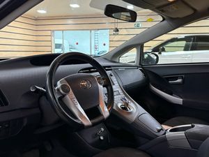 Toyota Prius HYBRID SYNERGY DRIVE 1.8  BATERIAS NUEVAS  - Foto 13