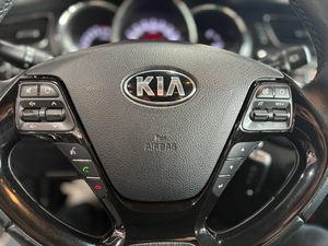 Kia Ceed 1.4 CVVT (100 CV), DRIVE  - Foto 19