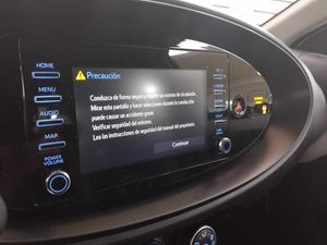 Toyota Aygo X Cross 1.0 vvt-i 72cv play  - Foto 14