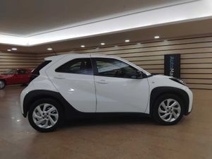 Toyota Aygo X Cross 1.0 vvt-i 72cv play  - Foto 12