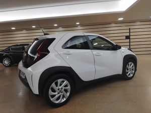 Toyota Aygo X Cross 1.0 vvt-i 72cv play  - Foto 4