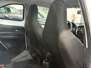 Toyota Aygo X Cross 1.0 vvt-i 72cv play  - Foto 23