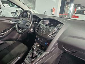 Ford Focus 1.5 tdci 95cv   - Foto 9
