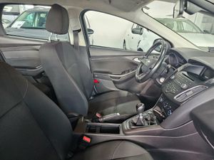 Ford Focus 1.5 tdci 95cv   - Foto 7