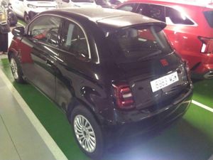 Fiat 500 RED HB 320KM 85KW (118CV) 380 KM AUTONOMIA  - Foto 5