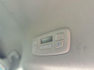 Hyundai Staria 2.2 CRDI Maxx 9S 9 PLAZAS  - Foto 29