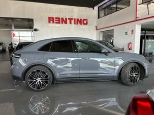 Porsche Macan 4 ELECTRIC   - Foto 3