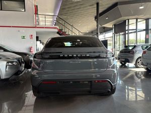 Porsche Macan 4 ELECTRIC   - Foto 6