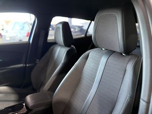 Peugeot e-2008 Electrico Allure Pack e-2008 Electrico Allure Pack  - Foto 24