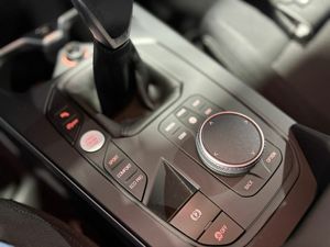 BMW Serie 1  SERIES HATCH 1.5 118I (100KW) Opcionales: 2.157 €  - Foto 13