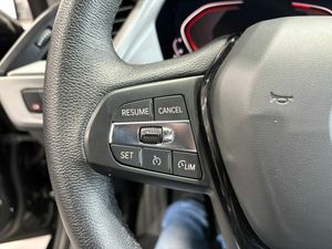 BMW Serie 1  SERIES HATCH 1.5 118I (100KW) Opcionales: 2.157 €  - Foto 15