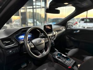 Ford Kuga ST-LINE 2.5 DURATEC PHEV 165KW AUTO ST-LINE 1.5T ECOBOOST 110KW (150CV) ALFOMBRILLAS DE MALETERO REVERSIBLE^PAQUETE TECH^RUEDA DE REPUESTO MINI^CABLE DE CARGA PÚBLICA CON BOLSA^  - Foto 11