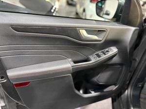 Ford Kuga ST-LINE 2.5 DURATEC PHEV 165KW AUTO ST-LINE 1.5T ECOBOOST 110KW (150CV) ALFOMBRILLAS DE MALETERO REVERSIBLE^PAQUETE TECH^RUEDA DE REPUESTO MINI^CABLE DE CARGA PÚBLICA CON BOLSA^  - Foto 21