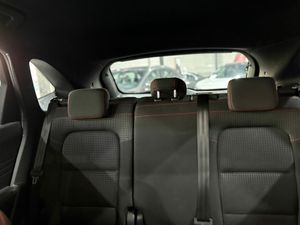 Ford Kuga ST-LINE 2.5 DURATEC PHEV 165KW AUTO ST-LINE 1.5T ECOBOOST 110KW (150CV) ALFOMBRILLAS DE MALETERO REVERSIBLE^PAQUETE TECH^RUEDA DE REPUESTO MINI^CABLE DE CARGA PÚBLICA CON BOLSA^  - Foto 16