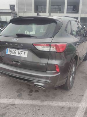Ford Kuga ST-LINE 2.5 DURATEC PHEV 165KW AUTO ST-LINE 1.5T ECOBOOST 110KW (150CV) ALFOMBRILLAS DE MALETERO REVERSIBLE^PAQUETE TECH^RUEDA DE REPUESTO MINI^CABLE DE CARGA PÚBLICA CON BOLSA^  - Foto 4
