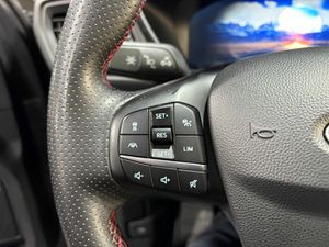 Ford Kuga ST-LINE 2.5 DURATEC PHEV 165KW AUTO ST-LINE 1.5T ECOBOOST 110KW (150CV) ALFOMBRILLAS DE MALETERO REVERSIBLE^PAQUETE TECH^RUEDA DE REPUESTO MINI^CABLE DE CARGA PÚBLICA CON BOLSA^  - Foto 14